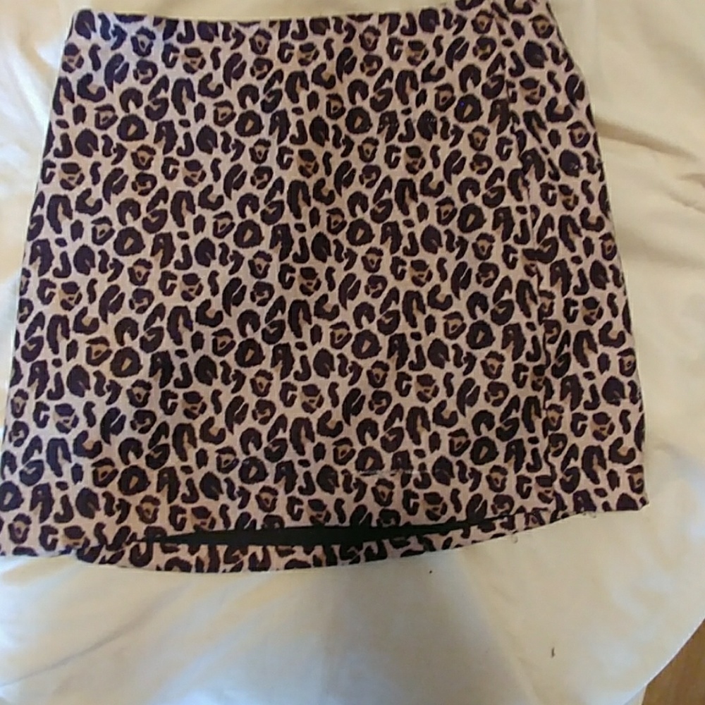 Cheetah print mini skirt